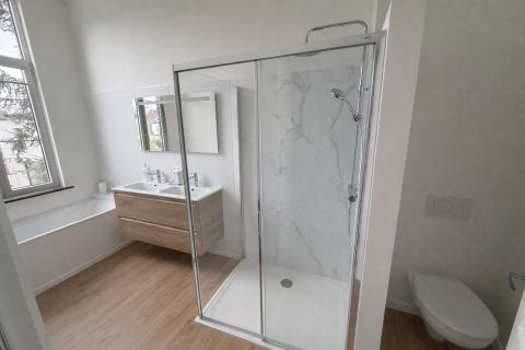 Badkamers en trappen